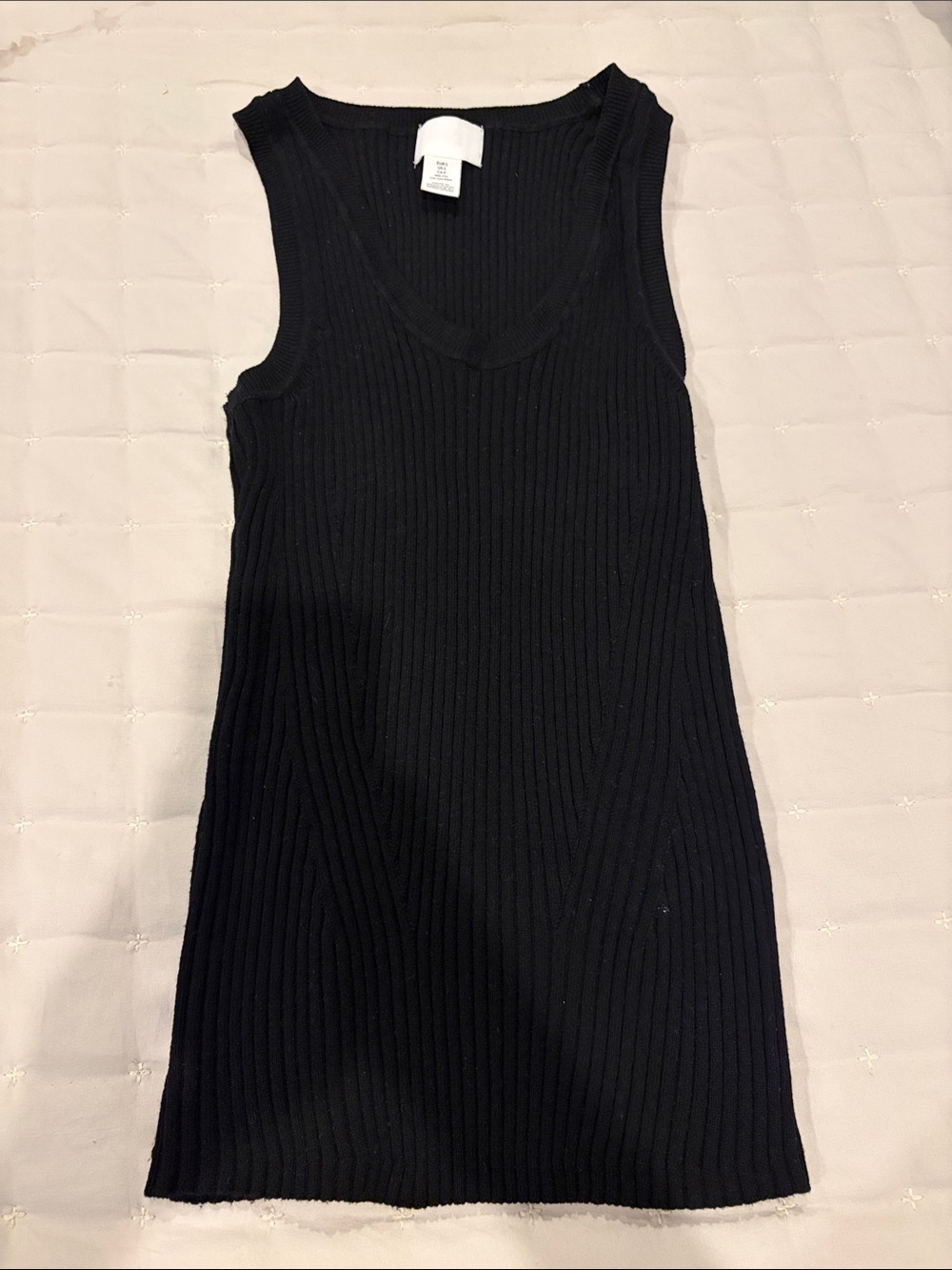 H&M Black Ribbed V-Neck Tank Top